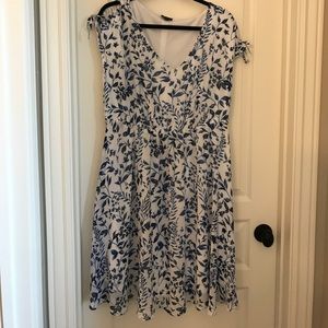 Torrid White and blue dress